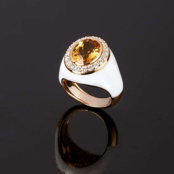 Allegria, Anello con pietra di colore e diamanti